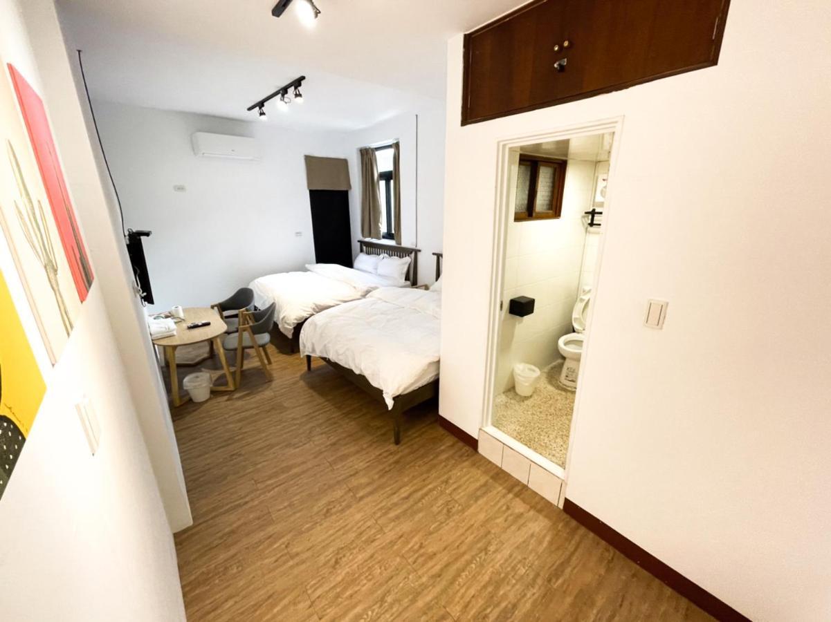 Small Island Homestay Tainan Zewnętrze zdjęcie