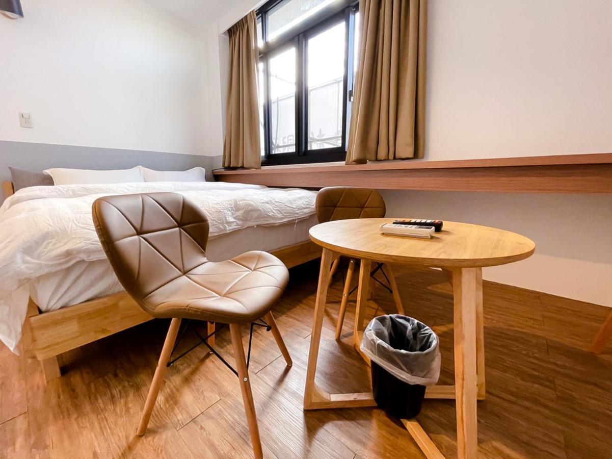 Small Island Homestay Tainan Zewnętrze zdjęcie